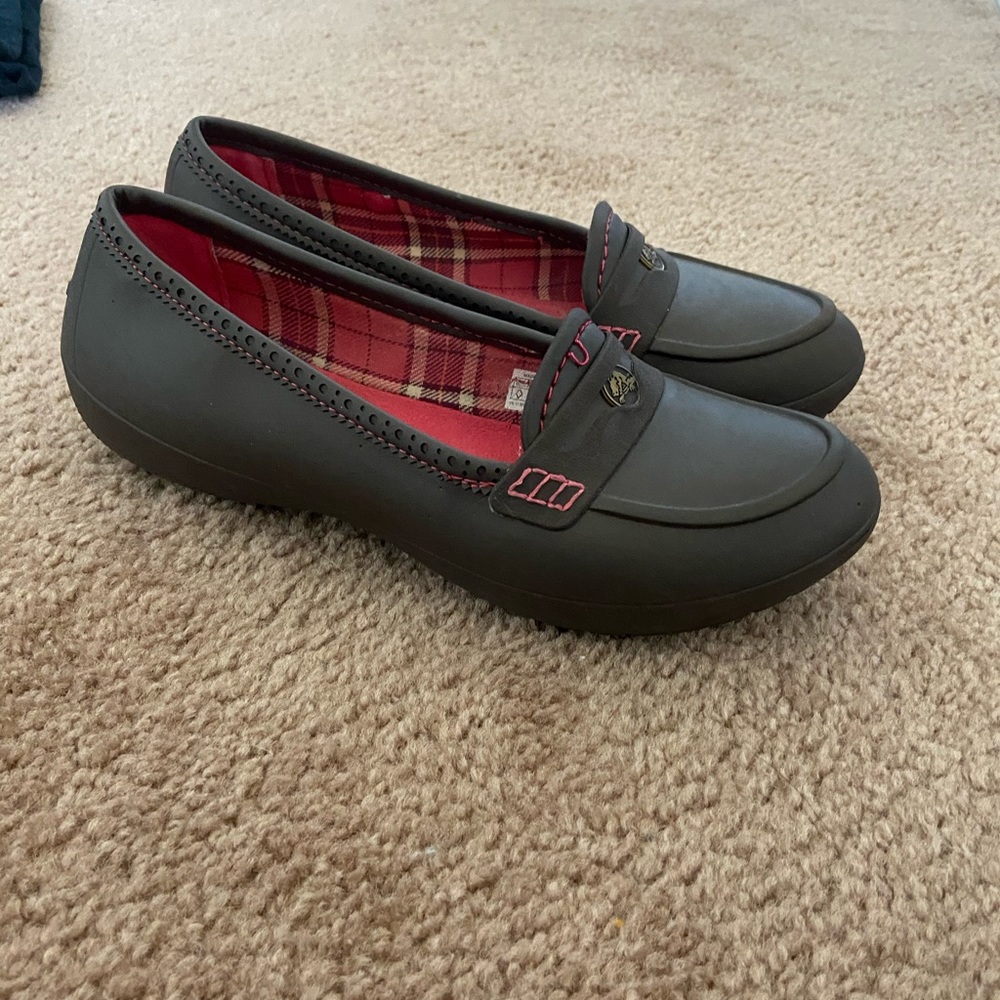 Croc flats! 🐊